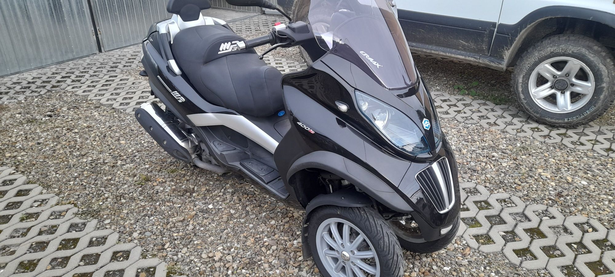 Piaggio mp3 skuter