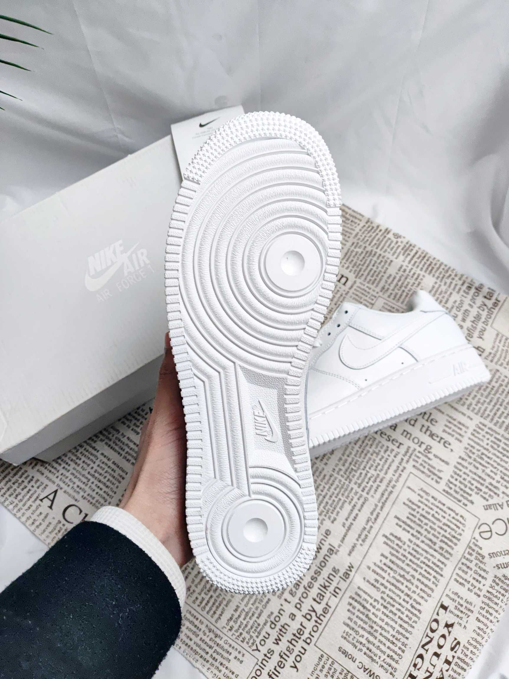 Nike Air Force 1 Low '07 White Eu 39