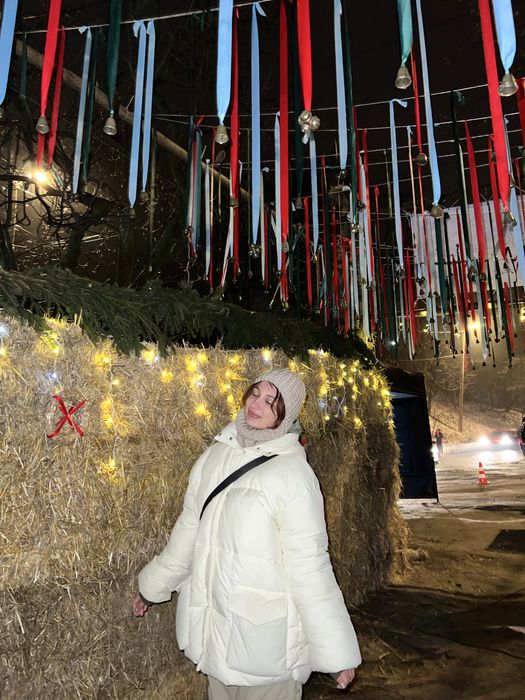 Зимова куртка дуже тепла