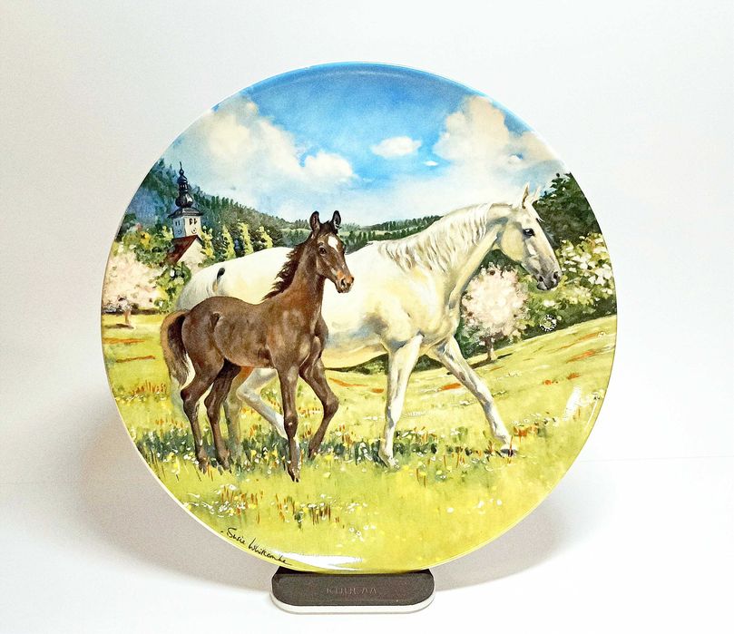 Декоративная фарфоровая тарелка "The Austrian Lipizzaner" Spode Англия