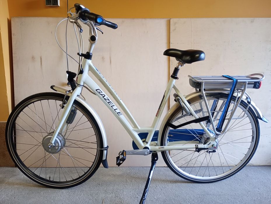 Rower  holenderski elektryczny damski gazelle chamonix innergy batavus