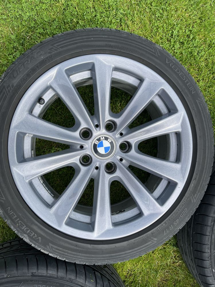 Felgi BMW Styling 5x120 R17 z oponami letnimi