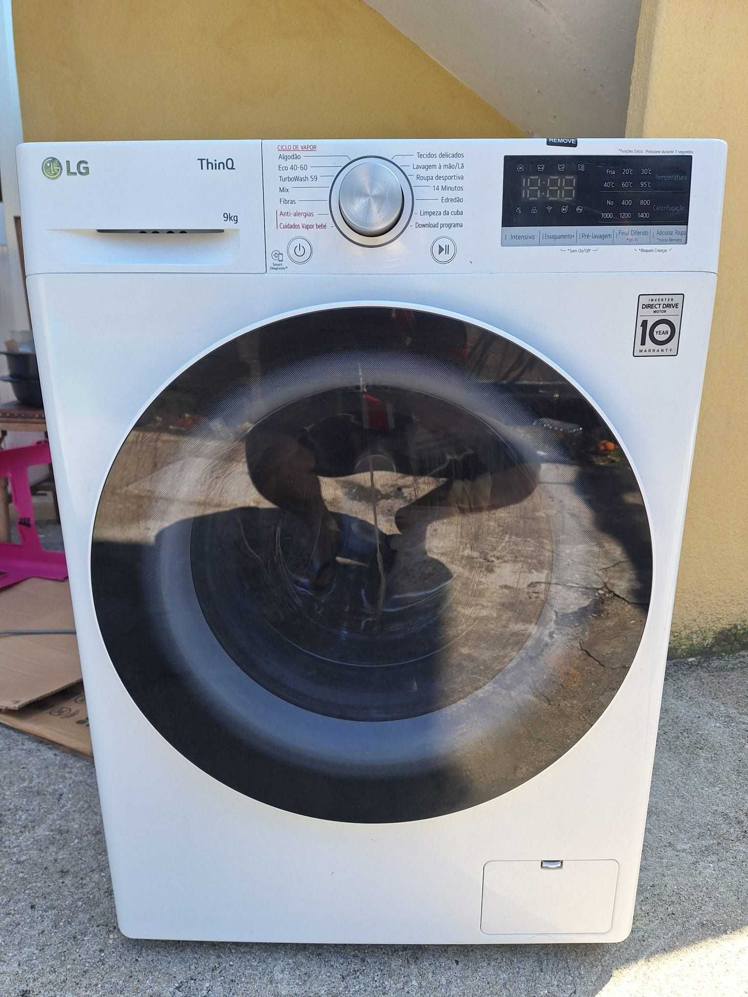 Máquina de lavar roupa LG 9 Kg