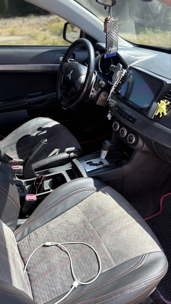 Mitsubishi lanser X 2007