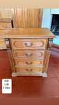 Mesa de cabiceira