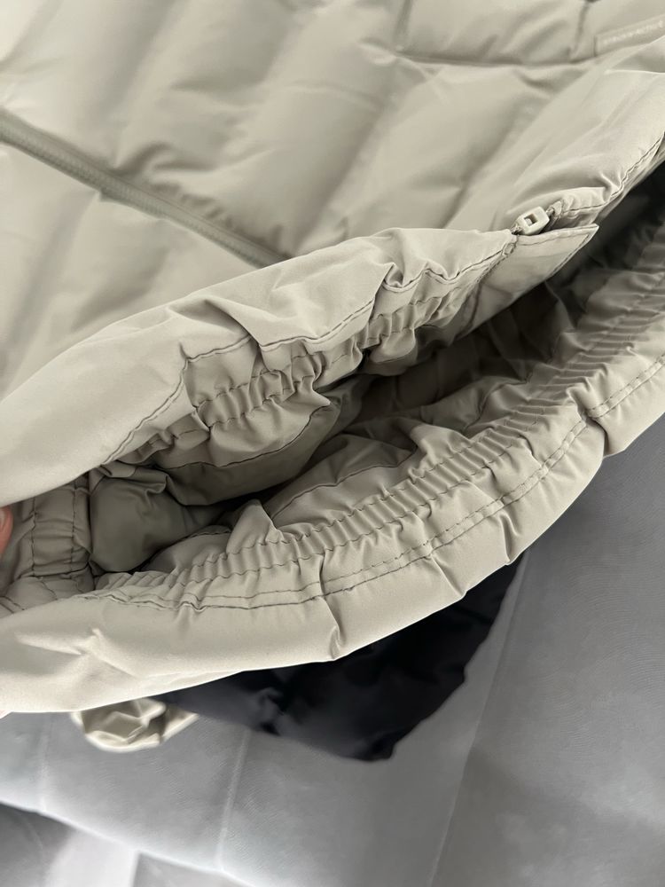 Жилети Zara 128,134см
