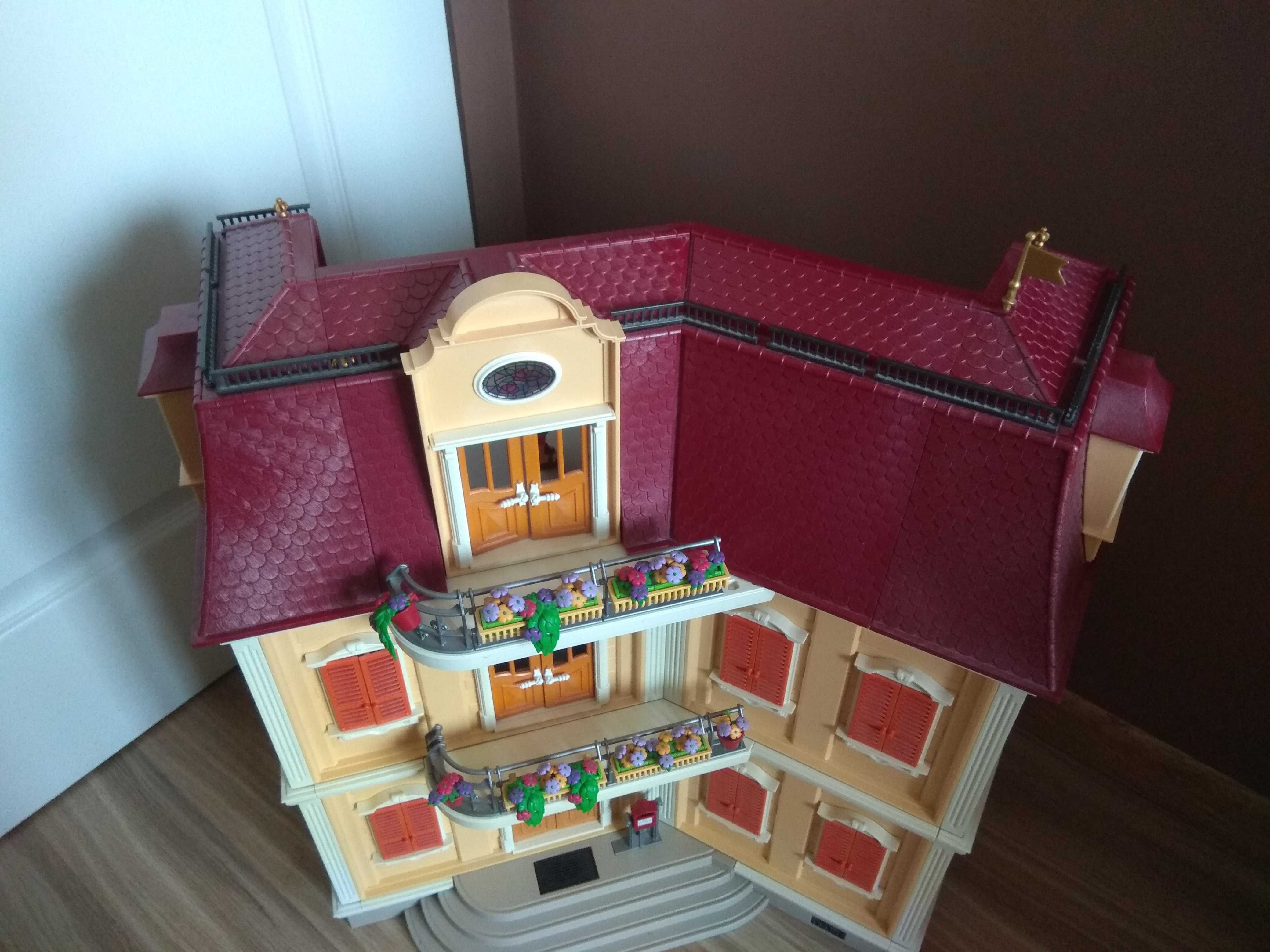 Wyjątkowy Dom dla lalek - klocki Playmobil zestaw nr 5302