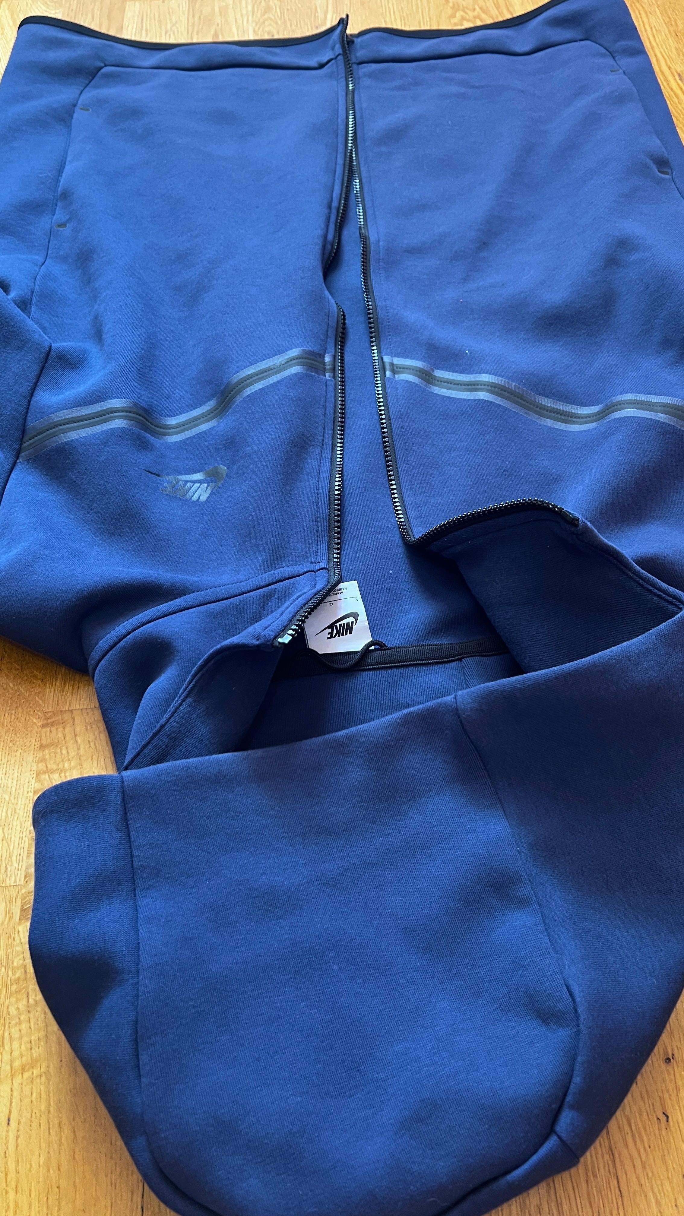 Спортивный костюм NIKE SPORTSWEAR TECH FLEECE BLUE оригинал.размер  L