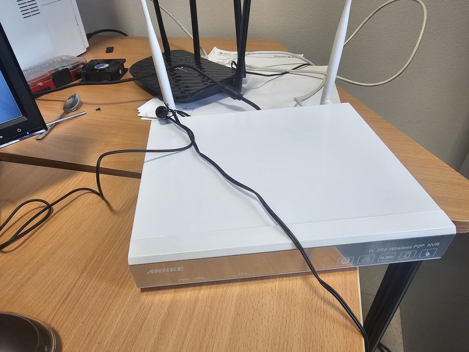 Monitoring ip 4 kamery wifi