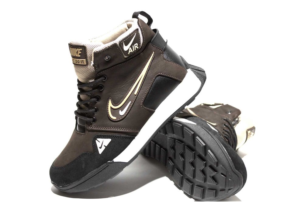 Зимові шкіряні кросівки Nike, черевики найк на хутрі з 36 по 41р
