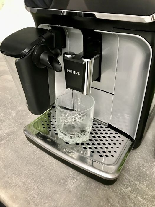 Кофемашина 2021р Philips Latte Go з молочником кавоварка кофеварка