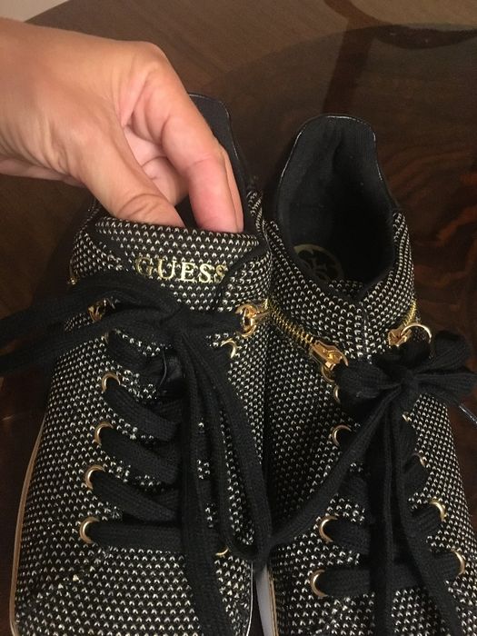 GUESS trampki 39