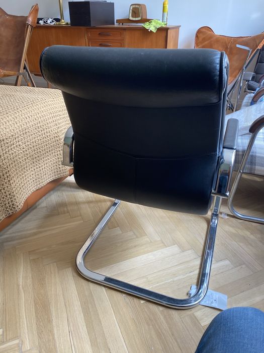 Skórzany fotel gabinetowy, biurkowy, design, vintage