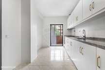 Apartamento T1 para venda no centro de Caldelas ,Taipas.