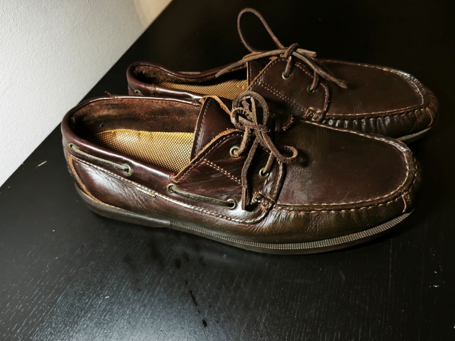 Sapatos de vela mocasines marca Alex
N 44- 44.5 couro pele natural
Alt