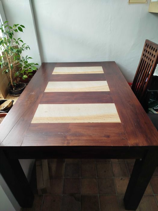 Stół 180x100 cm z dewna ezgotycznego i krzesła