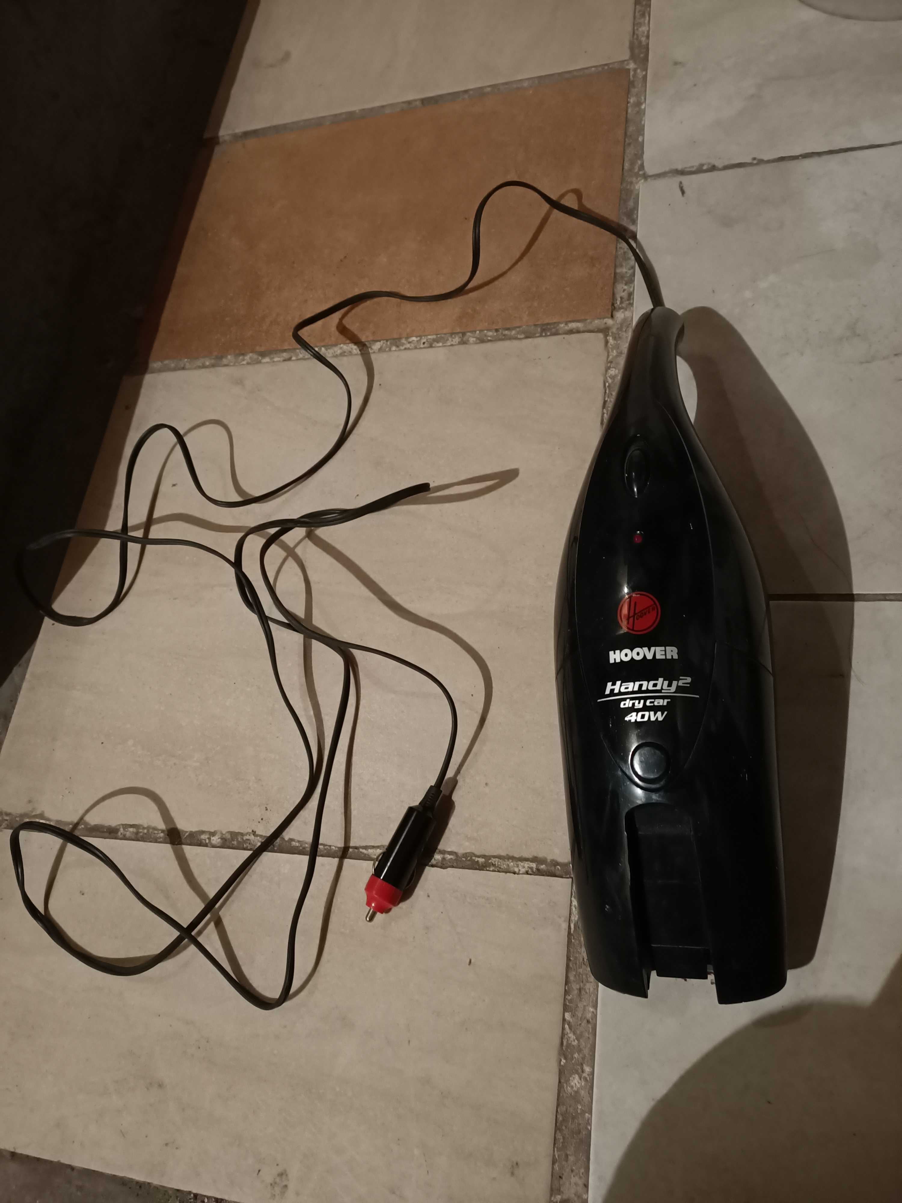 Odkurzacz samochodowy Hoover Handy 2 40W Komplet