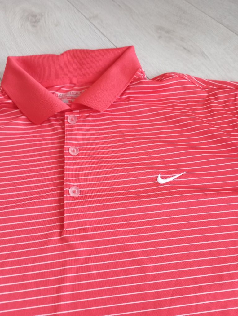 Чоловіча футболка від nike