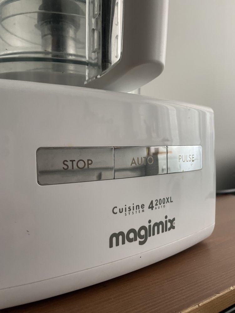 Robot/ processador Magimix 4200 XL