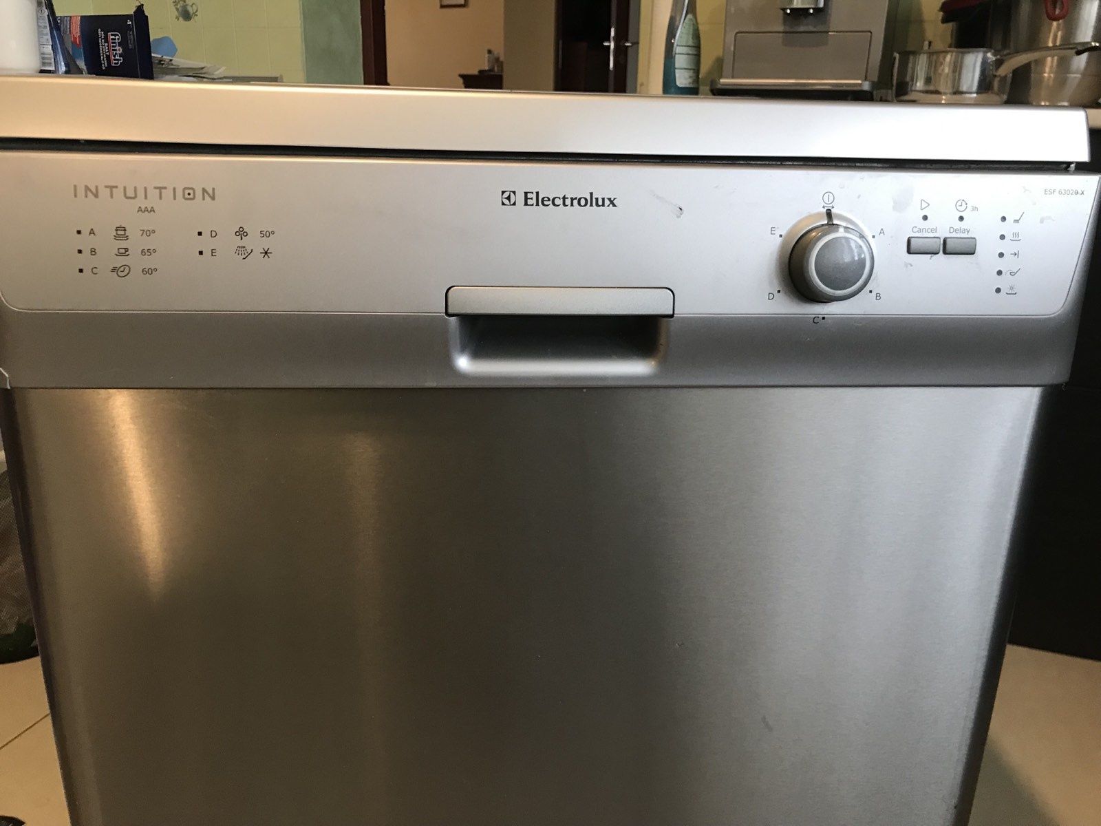 Посудомийна машина ELECTROLUX ESF 63020 X