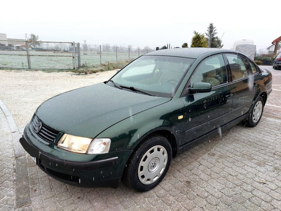 Volkswagena Passat B5 1.9 Tdi 90 km.  Długie opłaty.
