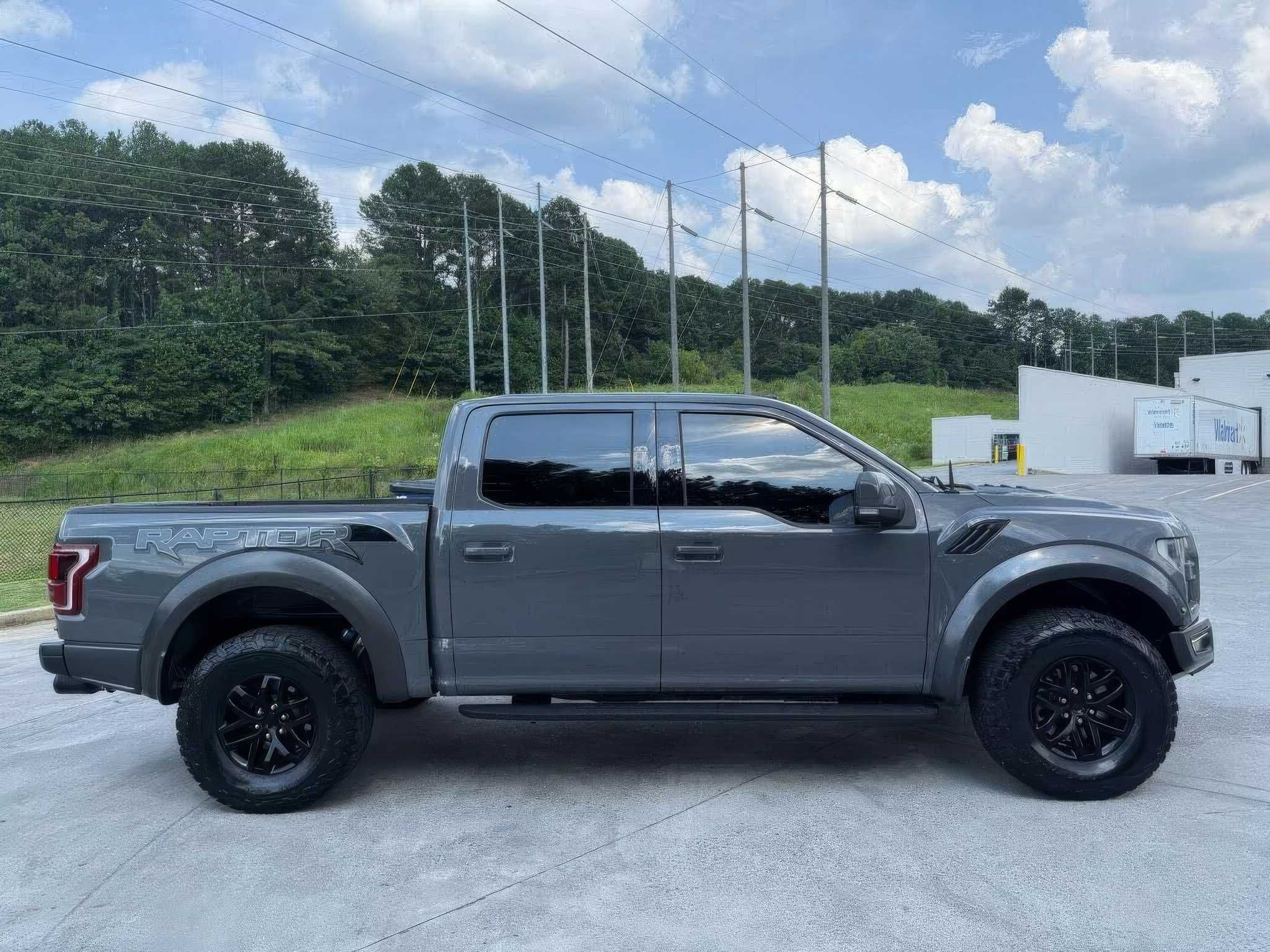 2018 Ford F-150 Raptor SuperCrew 4WD