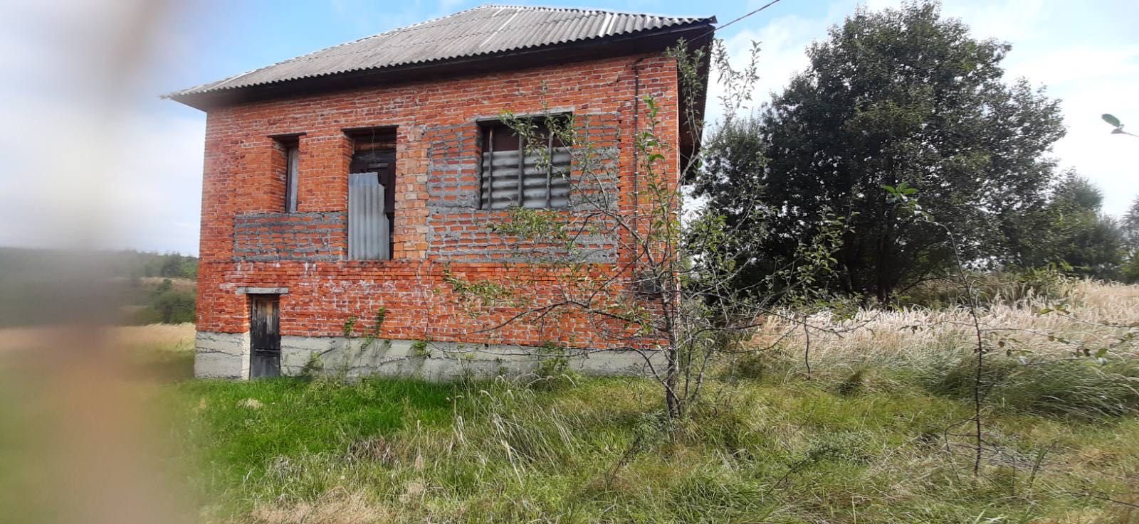 Продаж незавершеного будинку