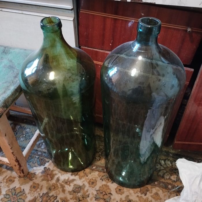 Бутиль ,бутыль для вина 20,30,50 лит безшовный тяжолый