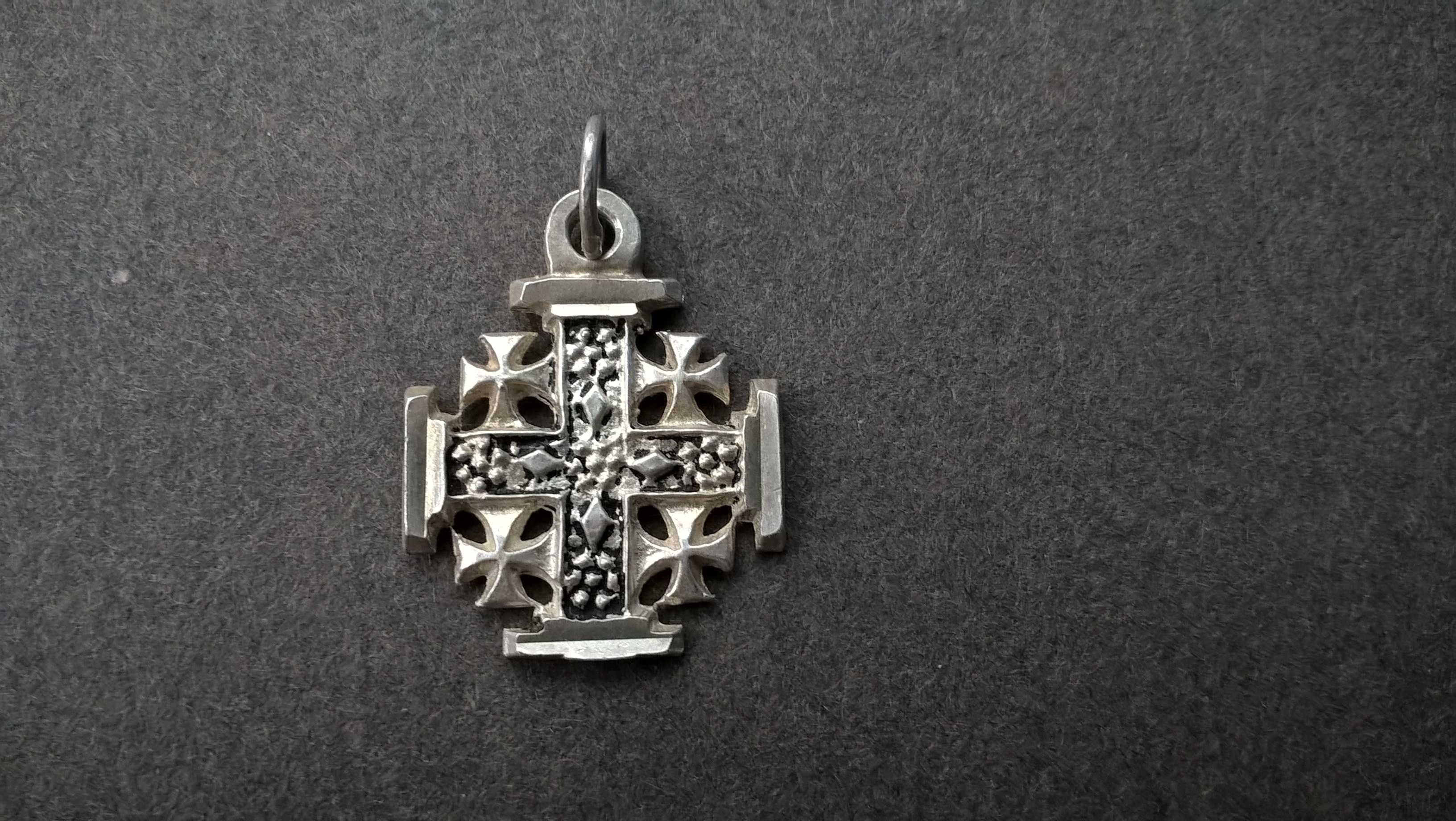 Cruz de Jerusalém em Prata