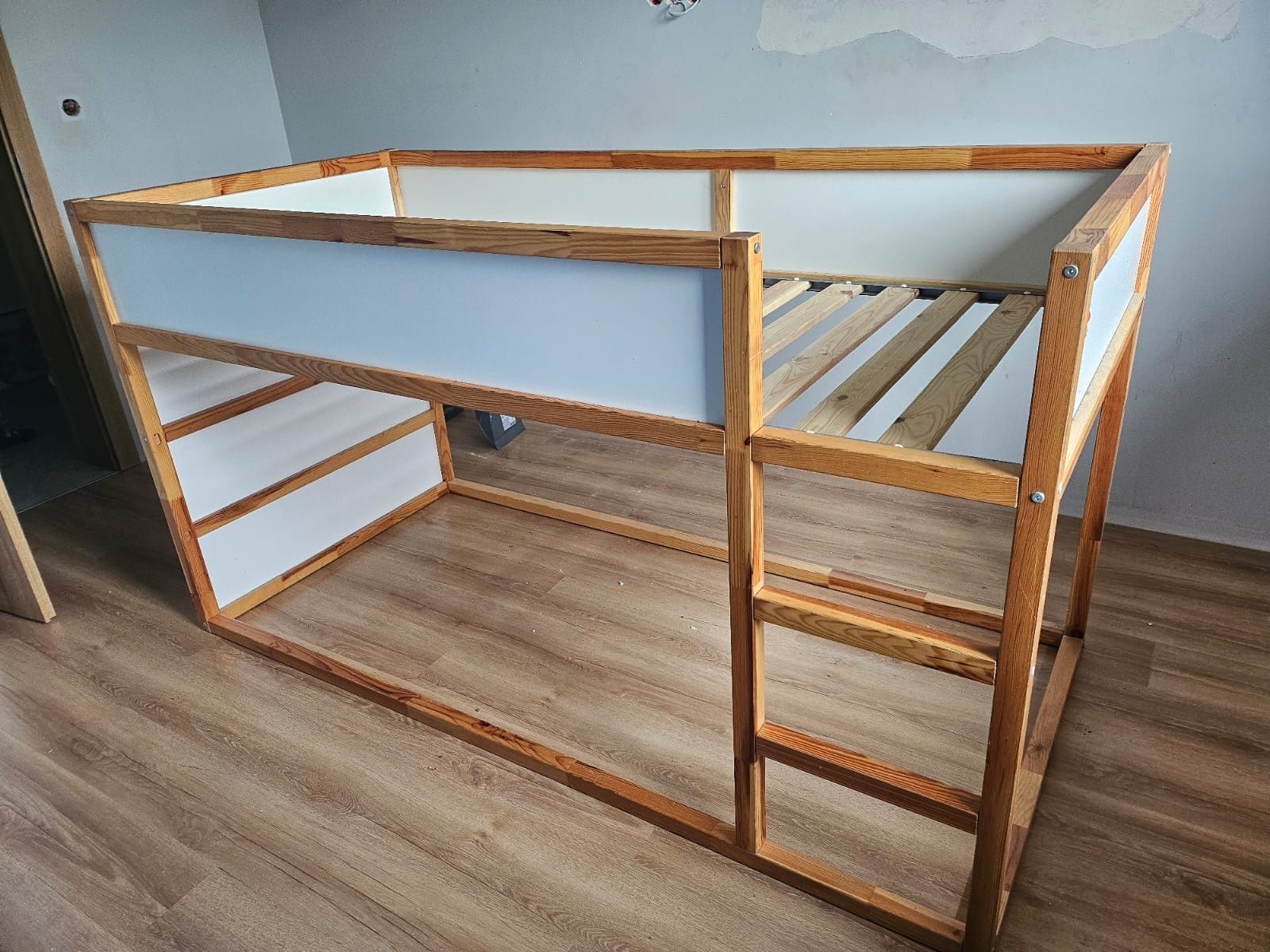 Łóżko Ikea z materacem obracane piętrowe