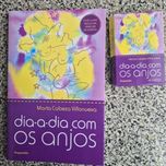 Livro" Dia-a-Dia com os Anjos" de Marta Villanueva e jogo de 50 cartas