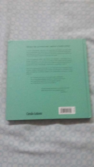 Vendo livros de receitas de sobremesas de chas e de bolos e doces