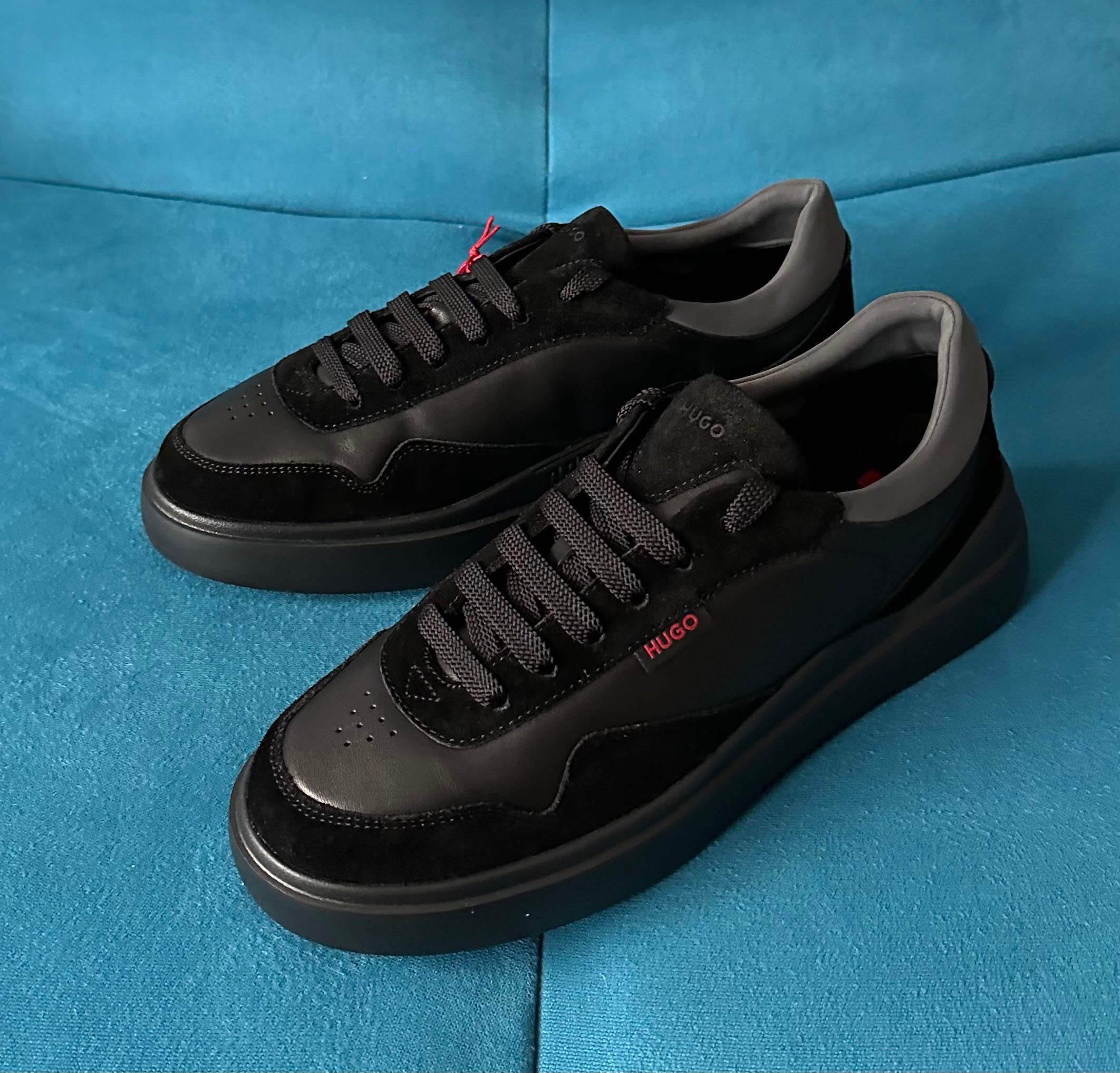 Buty Hugo Boss model Blake, dł. wkładki 28 cm roz. 43, skóra