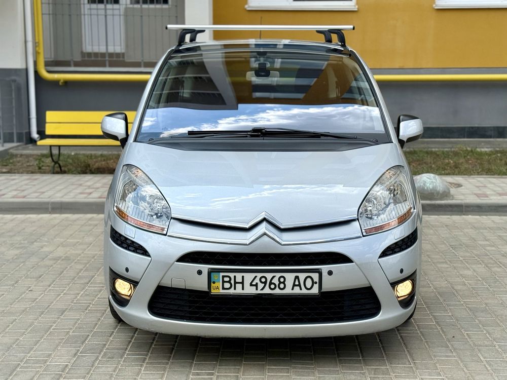 Citroen C4 Picasso 2010г Автомат Минивен!