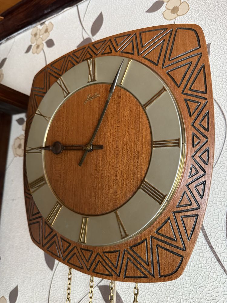 Zegar wiszący scienny Junghans 1960r teak wahadłowy wagowy antyk