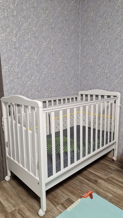 Кроватка  дитяча