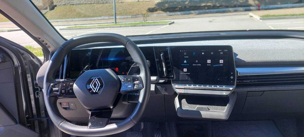 Renault Megane E-Tech EV60 (64kwh)