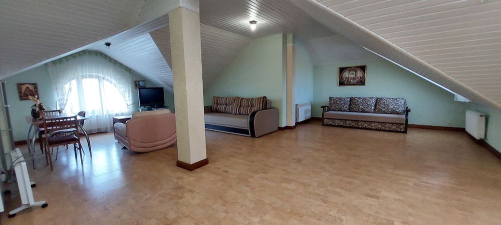 Елітний будинок з розкішним садом в Білоцерківському районі