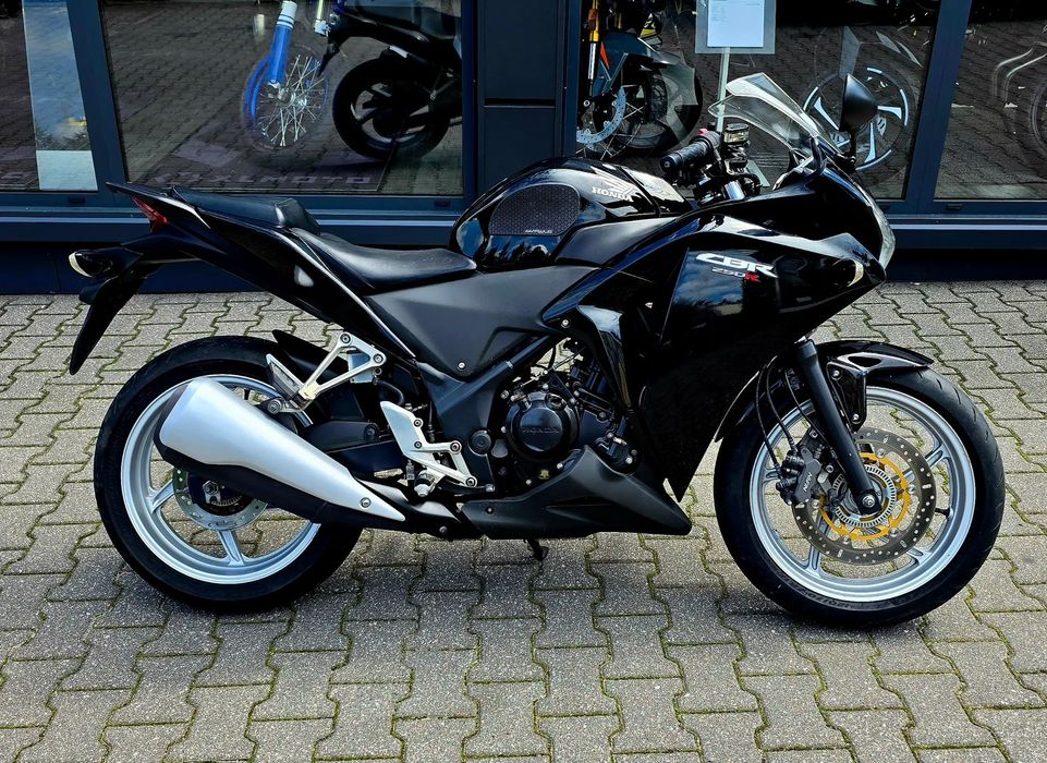 Honda CBR 250R, zadbana , A2 zarejestrowana,raty ,transport