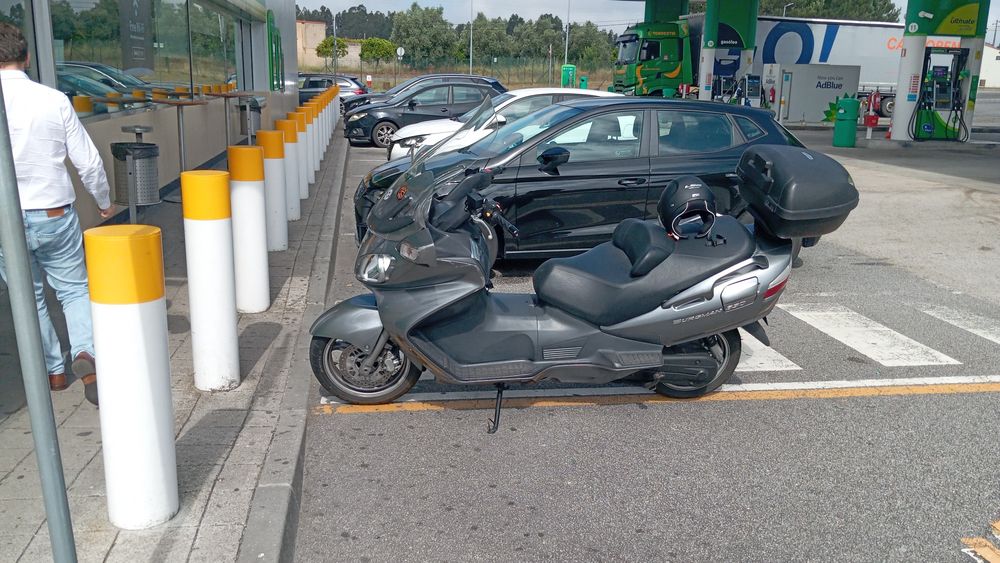 Suzuki Burgman 650
