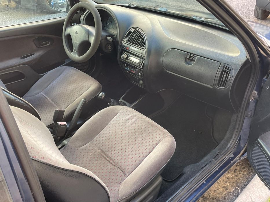 Citroen Saxo 1.1 2001 muito bom estado