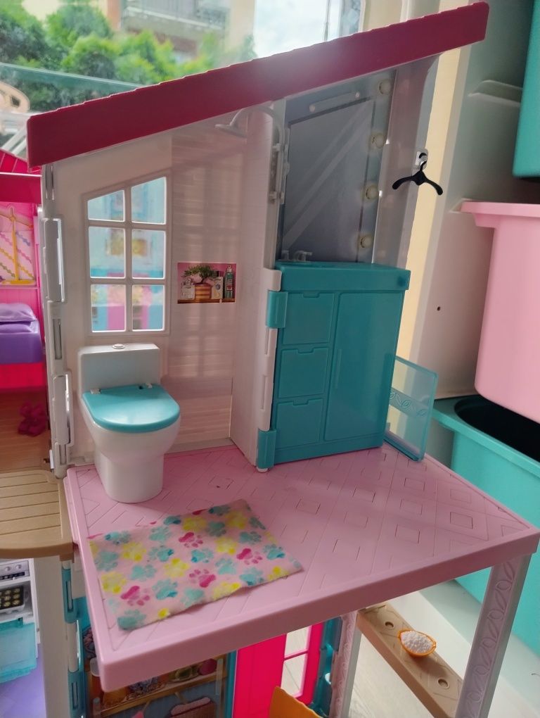 Domek dla barbie duzy