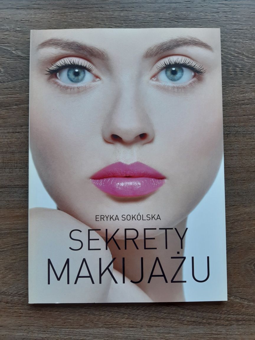 Książka "Sekrety makijażu"