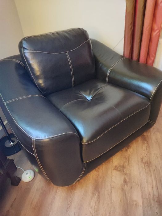 Fotel skóra licowana firmy Agpol model Texas