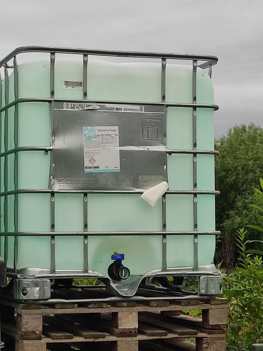 Mauzer 1000l na deszczówkę itp