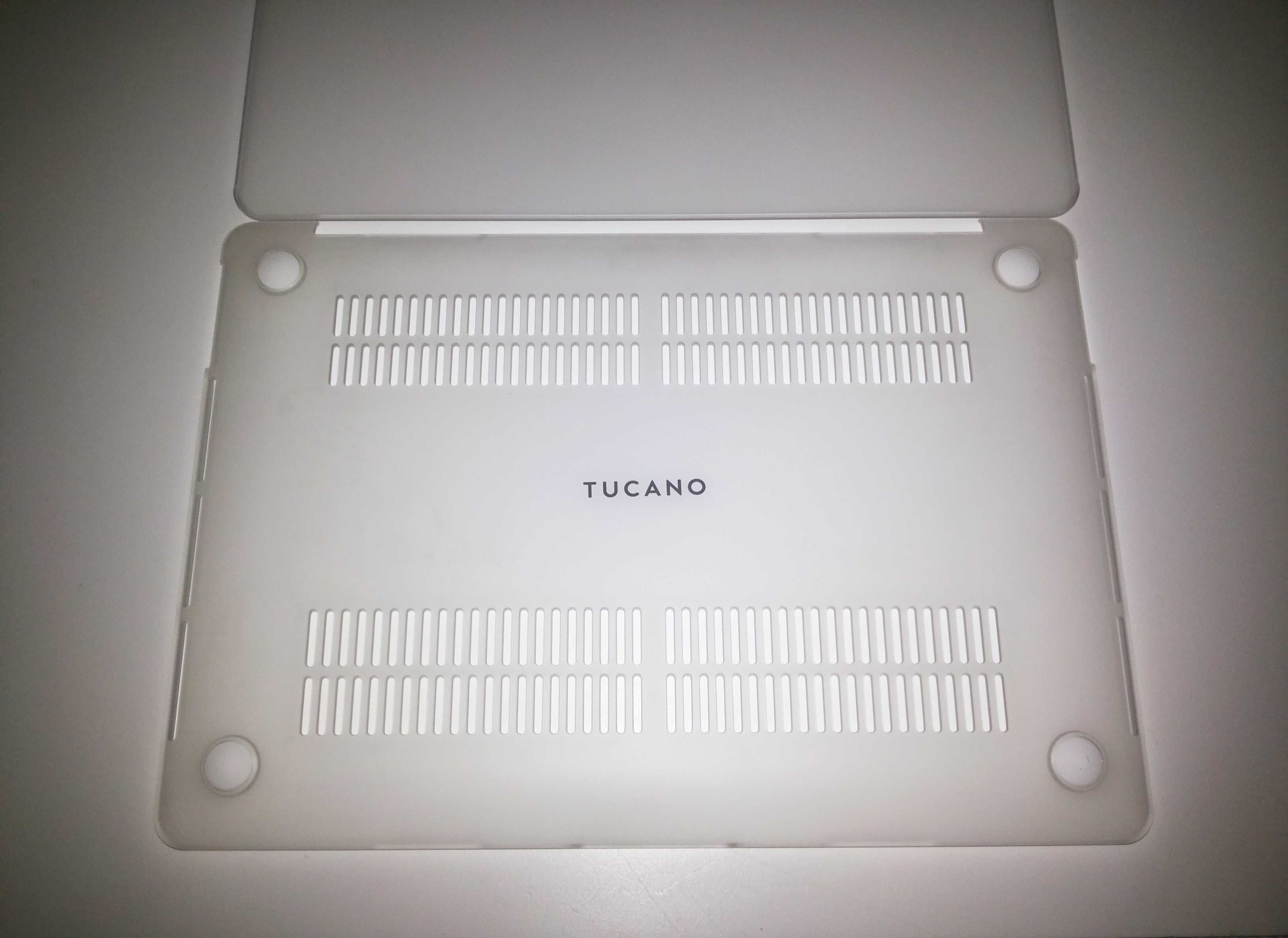 Apple Macbook Pro 13 - Capa Rígida Tucano