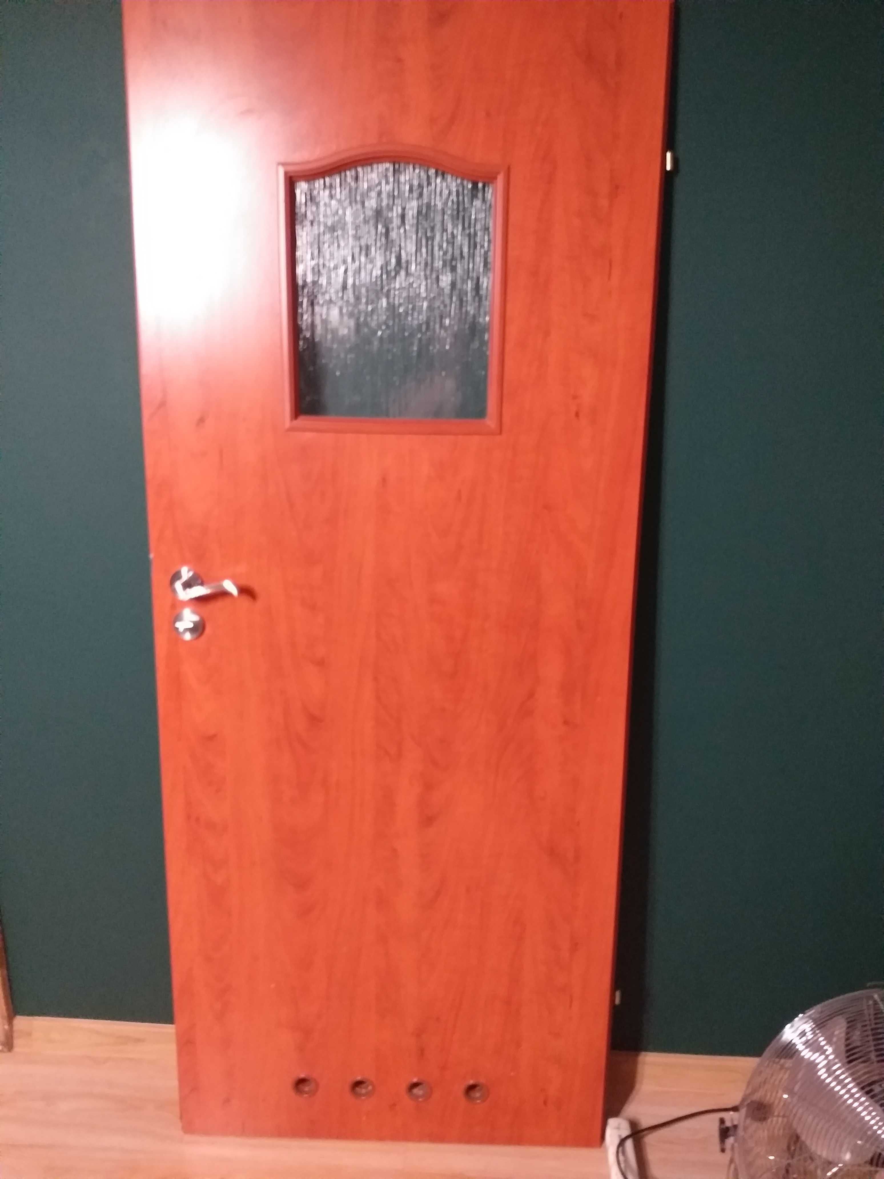 Drzwi łazienkowe 80x200 lewe