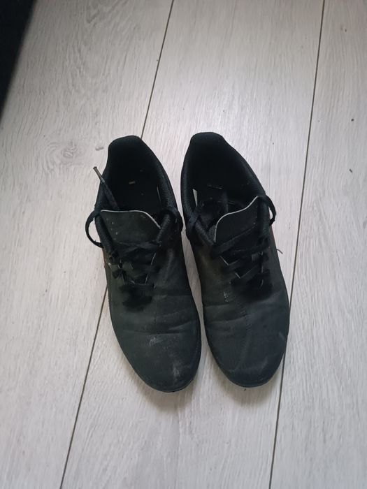 Buty turfy chłopięce rozmiar 35