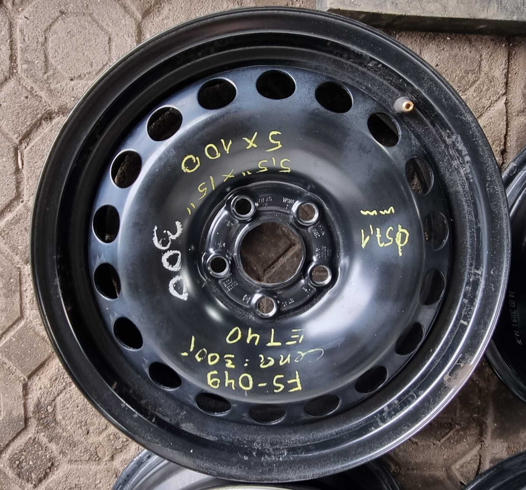 Felgi Stalowe 15" 5x100 Audi A1 VW Polo  Skoda