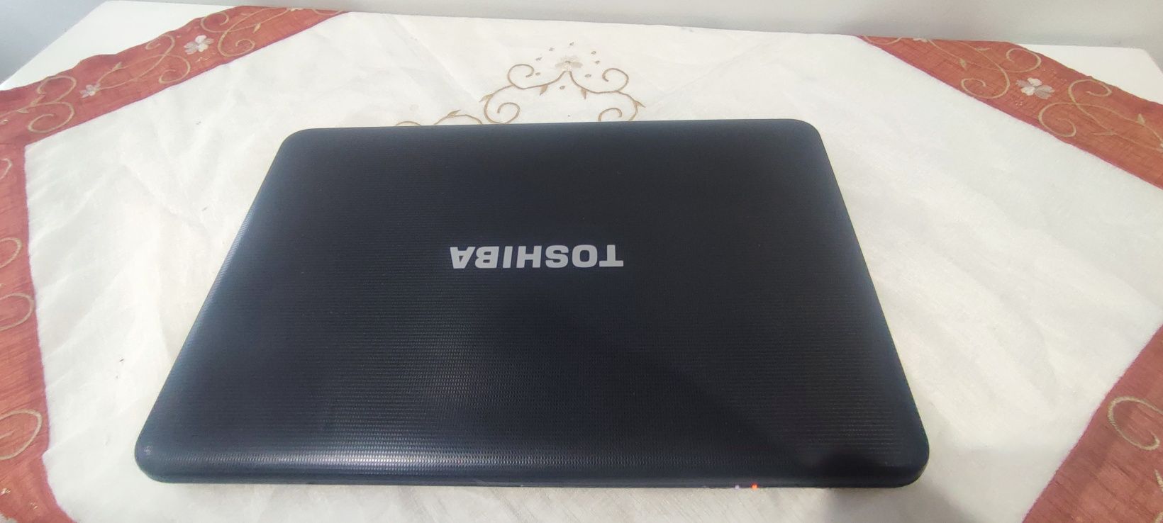 Portátil Toshiba c850 15'6, 4gb, 128ssd, dvdrw